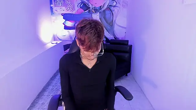 Snapshot of Angelicious_Boy chatting on September 13, 2025, 2:44 am Angelicious Boy online show from September 13, 2025, 2:44 am