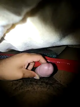 Snapshot of Syto772 chatting on October 31, 2025, 12:51 am Syto772 online show from October 31, 2025, 12:51 am