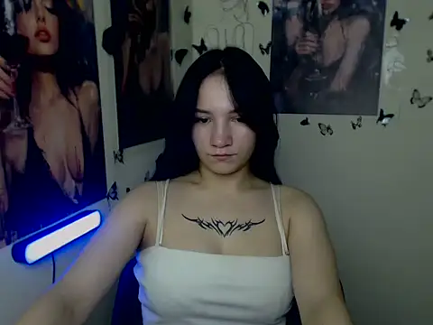 Em7MaA online show from December 5, 2025, 7:34 pm