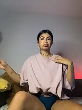 Snapshot of Lina_Xstasy chatting on October 8, 2025, 8:53 pm Lina Xstasy online show from October 8, 2025, 8:53 pm