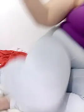 Katia kati online show from April 10, 2026, 9:44 pm