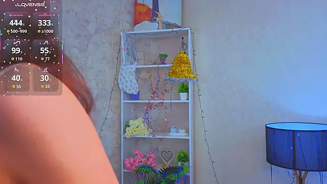 GiseleLamos online show from December 15, 2025, 3:23 am