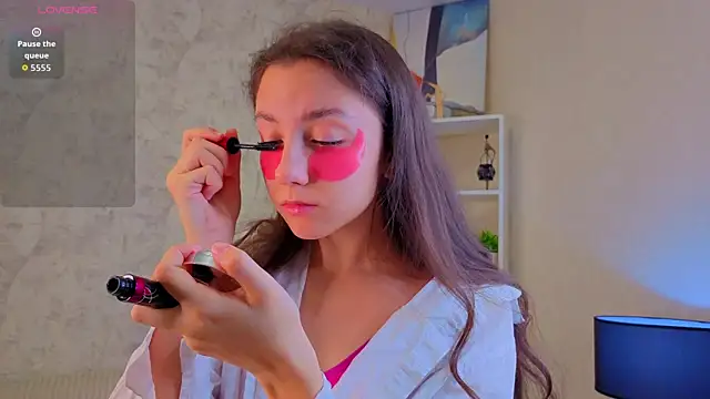 GiseleLamos online show from November 30, 2025, 3:07 am