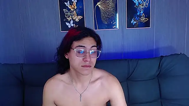 dirty model online show from February 3, 2026, 4:23 pm