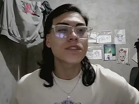 Snapshot of dirty_model chatting on April 18, 2026, 1:19 am dirty model online show from April 18, 2026, 1:19 am