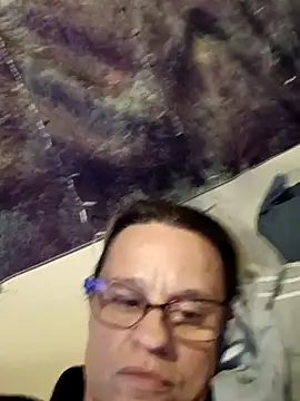 Snapshot of PremiumKitty chatting on October 28, 2025, 10:25 am PremiumKitty online show from October 28, 2025, 10:25 am