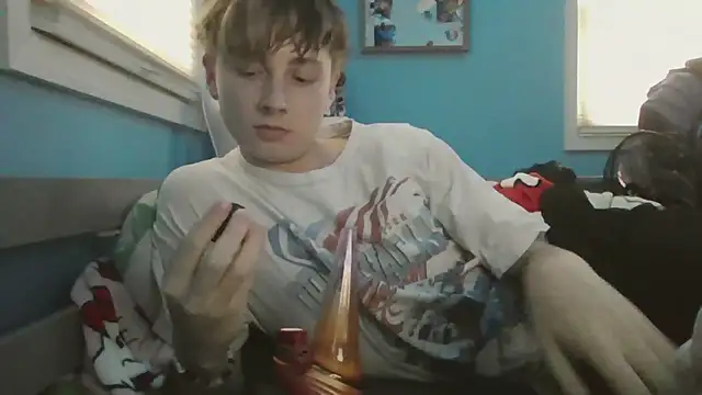 Snapshot of Liam_axel35 chatting on October 14, 2025, 7:03 pm Liam axel35 online show from October 14, 2025, 7:03 pm