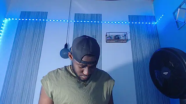 Snapshot of eebony_stallion chatting on February 10, 2026, 3:16 am eebony stallion online show from February 10, 2026, 3:16 am