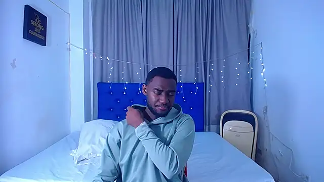 Snapshot of eebony_stallion chatting on January 13, 2026, 2:37 am eebony stallion online show from January 13, 2026, 2:37 am