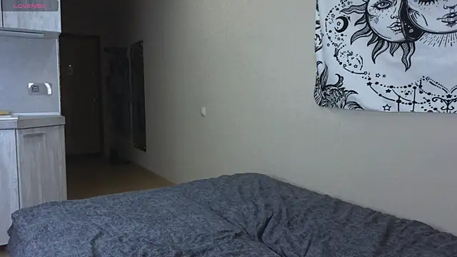 Snapshot of arcane_doll chatting on November 3, 2025, 5:12 am arcane doll online show from November 3, 2025, 5:12 am