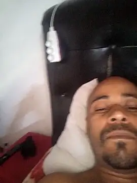 reisloko online show from November 20, 2025, 6:19 pm