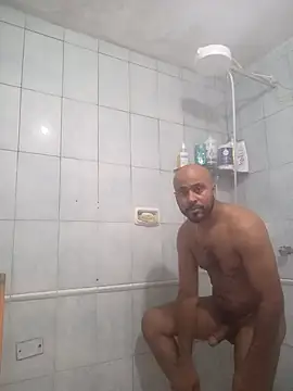 reisloko online show from September 8, 2025, 9:36 pm