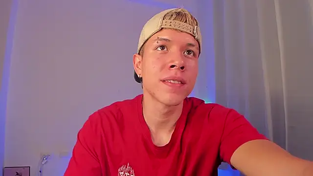 Snapshot of nathan_blake chatting on December 13, 2025, 8:04 pm nathan blake online show from December 13, 2025, 8:04 pm