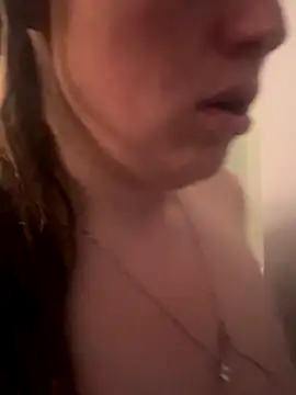 M1l3yD3w online show from November 3, 2025, 3:23 am