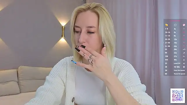 JodeeThu online show from October 29, 2025, 5:39 am