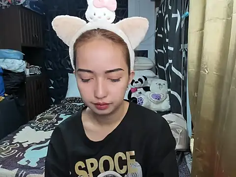 Soft Angel8 online show from December 18, 2025, 5:45 am