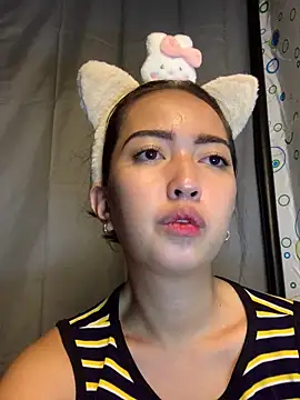 Soft Angel8 online show from May 13, 2026, 6:37 pm