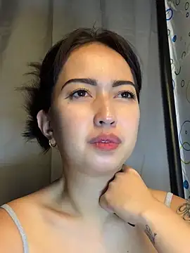 Soft Angel8 online show from May 10, 2026, 4:42 pm