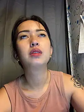 Soft Angel8 online show from May 11, 2026, 6:04 am