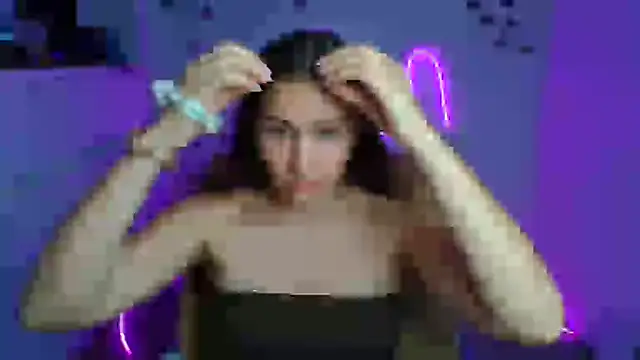 Stefanie Sweet online show from June 26, 2026, 11:38 am