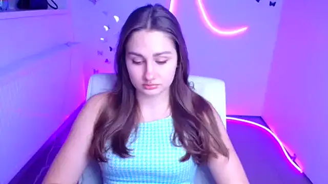 Snapshot of Stefanie_Sweet chatting on December 18, 2025, 12:31 pm Stefanie Sweet online show from December 18, 2025, 12:31 pm