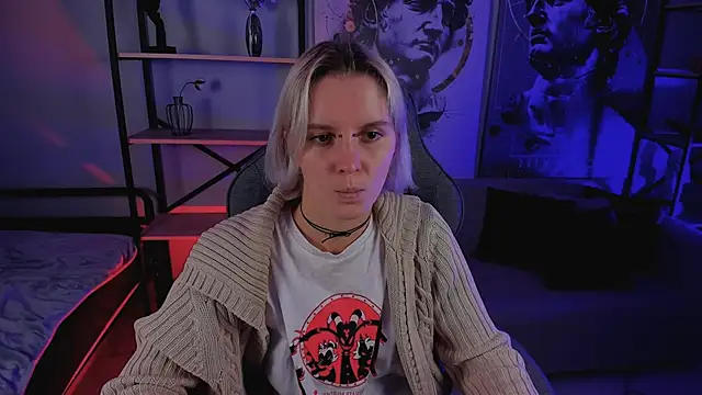 BethanyCloud online show from November 10, 2025, 5:18 pm