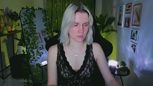 Snapshot of BethanyCloud chatting on June 1, 2026, 2:23 am BethanyCloud online show from June 1, 2026, 2:23 am