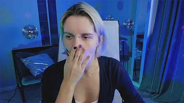 BethanyCloud online show from November 17, 2025, 5:55 am