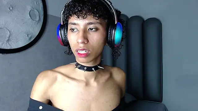 Snapshot of venus-03 chatting on September 28, 2025, 3:46 am venus-03 online show from September 28, 2025, 3:46 am