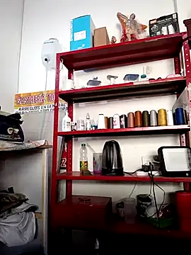 Snapshot of Mia-Glow chatting on September 22, 2025, 12:55 pm Mia-Glow online show from September 22, 2025, 12:55 pm