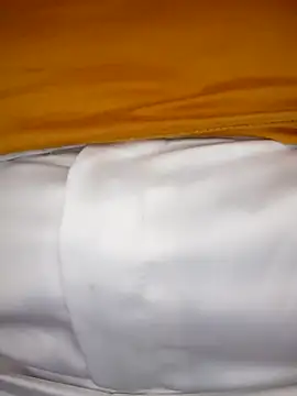 Snapshot of Mia-Glow chatting on November 5, 2025, 12:41 pm Mia-Glow online show from November 5, 2025, 12:41 pm