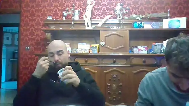 Snapshot of omihaze94 chatting on February 5, 2026, 4:03 pm omihaze94 online show from February 5, 2026, 4:03 pm