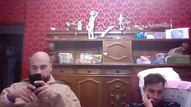 Snapshot of omihaze94 chatting on February 6, 2026, 5:42 pm omihaze94 online show from February 6, 2026, 5:42 pm