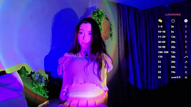 KayleeAgney online show from November 26, 2025, 6:52 pm