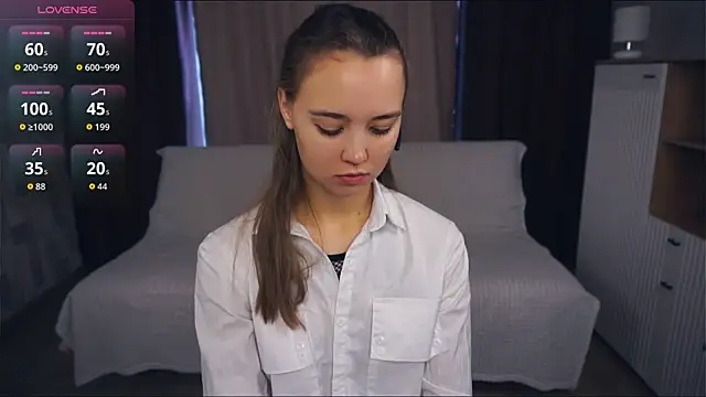 Snapshot of KayleenCurtis chatting on September 11, 2025, 5:18 am KayleenCurtis online show from September 11, 2025, 5:18 am