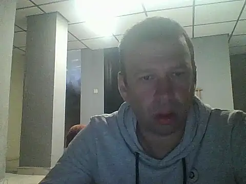 Snapshot of Rostislav82 chatting on May 7, 2026, 1:14 pm Rostislav82 online show from May 7, 2026, 1:14 pm