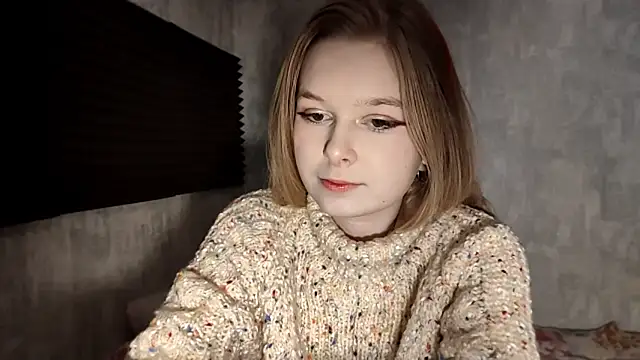 Snapshot of LiaVibes chatting on December 18, 2025, 7:57 am LiaVibes online show from December 18, 2025, 7:57 am