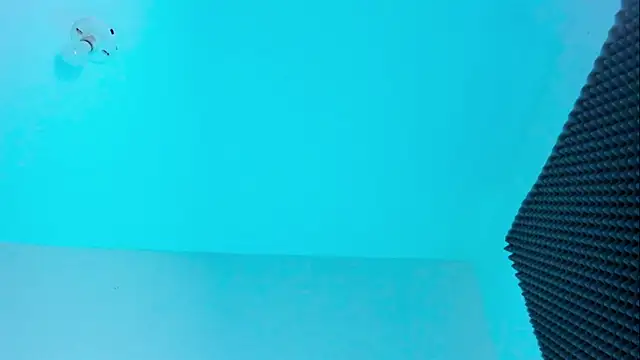 Snapshot of Ellope_ chatting on November 18, 2025, 10:02 pm Ellope online show from November 18, 2025, 10:02 pm