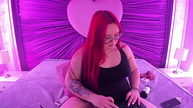 Snapshot of Lushi_Love chatting on May 15, 2026, 3:15 am Lushi Love online show from May 15, 2026, 3:15 am