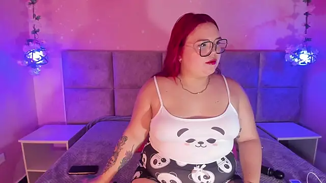 Snapshot of Lushi_Love chatting on April 27, 2026, 3:15 am Lushi Love online show from April 27, 2026, 3:15 am