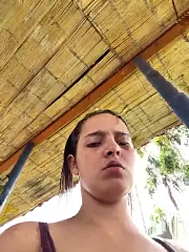 Mia jhoonson online show from February 24, 2026, 4:19 pm