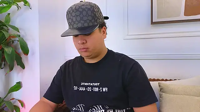 Naim Bennetsex online show from March 31, 2026, 6:43 pm