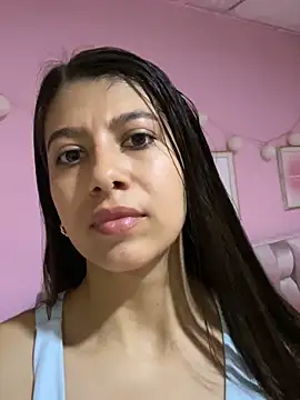 Lenapink19 online show from September 26, 2025, 9:10 pm