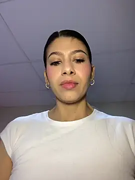 Lenapink19 online show from March 31, 2026, 10:12 pm