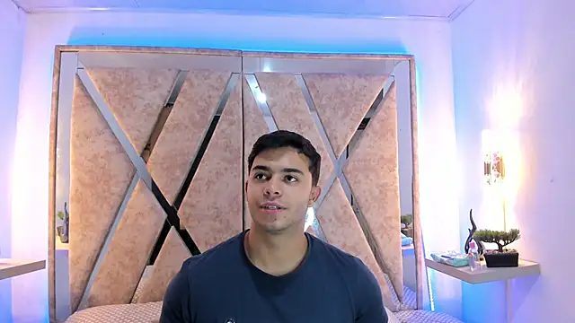 jayd muscle online show from November 26, 2025, 4:23 am