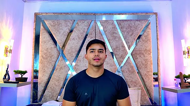 jayd muscle online show from March 10, 2026, 4:05 am
