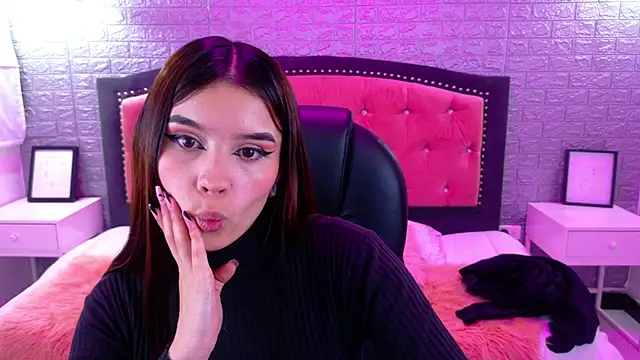 Natalie loffreda online show from October 2, 2025, 2:59 am