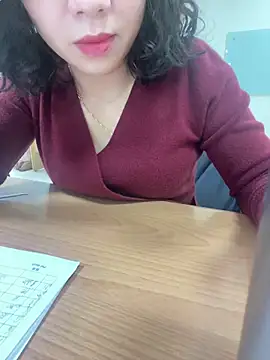 Snapshot of -NhaKy22 chatting on February 5, 2026, 1:12 am -NhaKy22 online show from February 5, 2026, 1:12 am