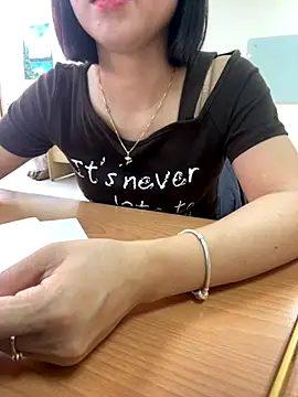 -NhaKy22 online show from September 19, 2025, 1:09 am