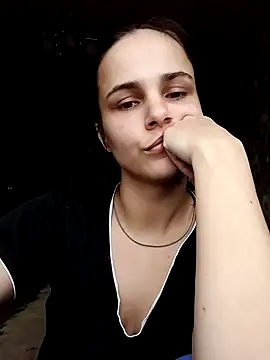 Snapshot of Jenevaonlovex chatting on October 20, 2025, 9:54 am Jenevaonlovex online show from October 20, 2025, 9:54 am